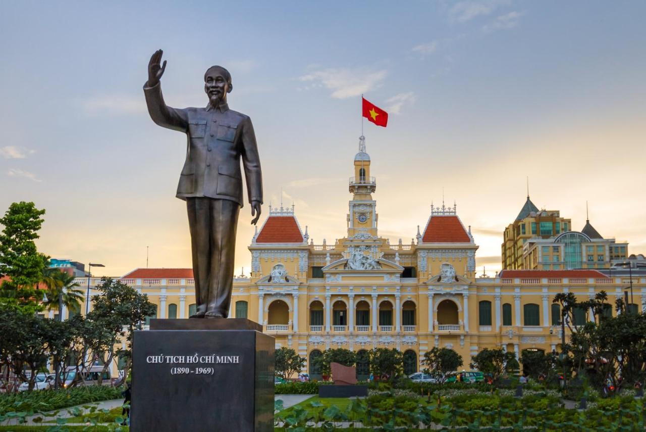 Hotel RedDoorz near ETown 4 Ho Chi Minh Zewnętrze zdjęcie